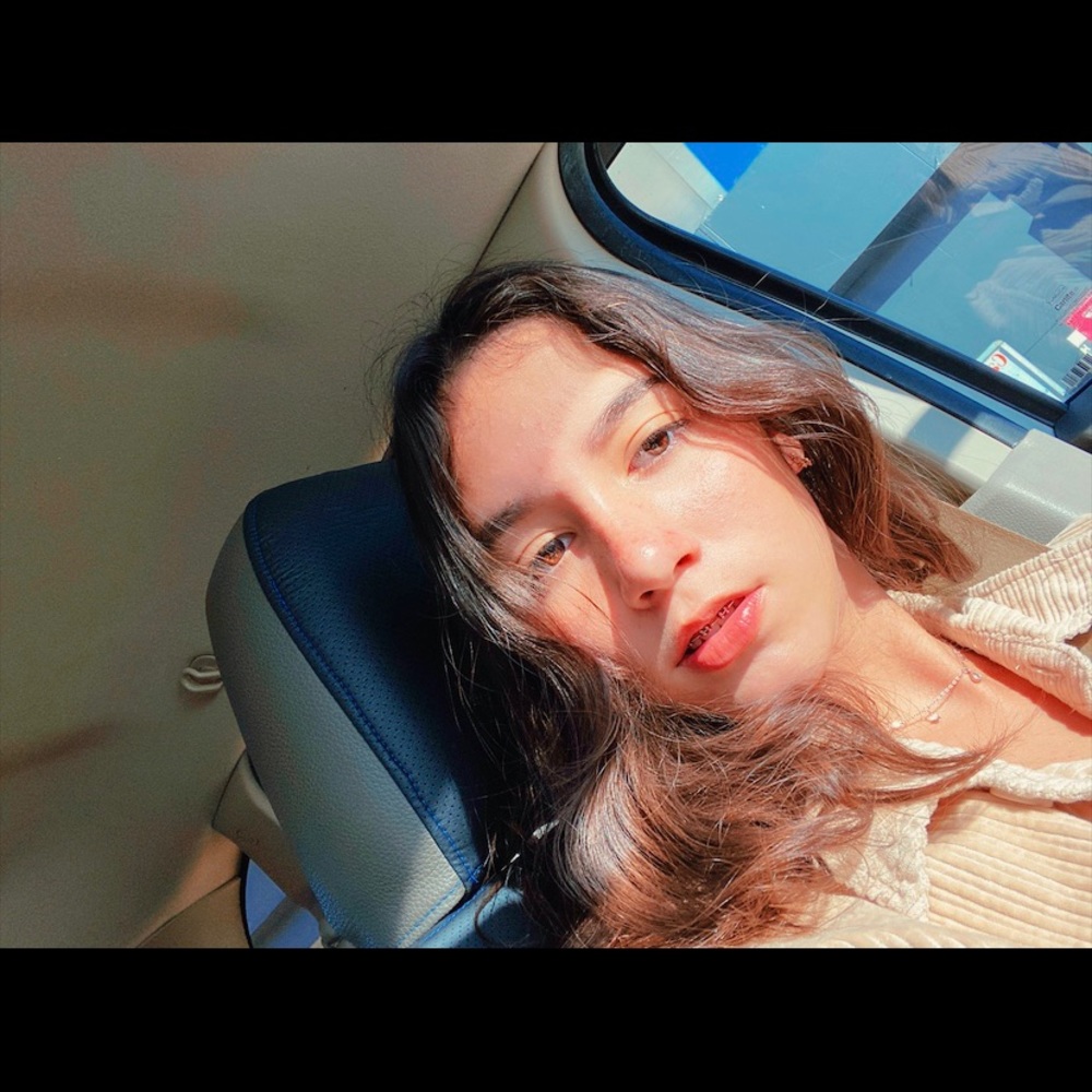 Meet your Posher, Paola
